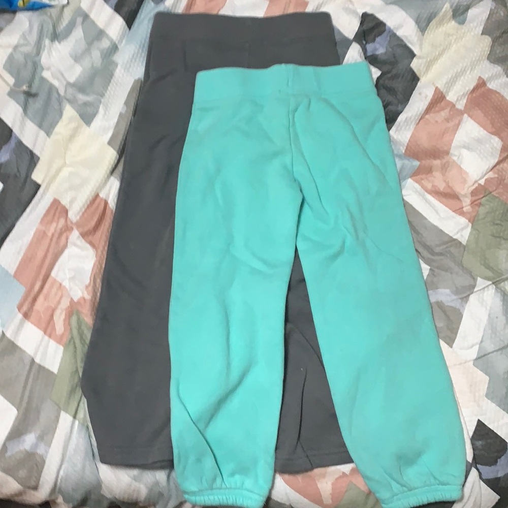Bundle of two sweatpants